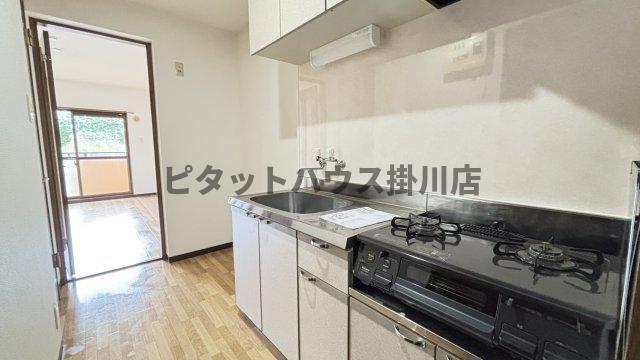 掛川市和光マンション キッチン