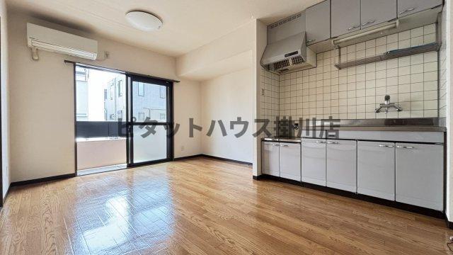 掛川市中宿マンション リビング