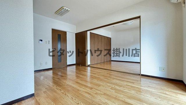 掛川市中宿マンション リビング