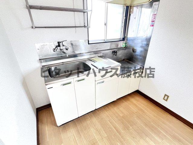 藤枝市与左衛門アパート キッチン