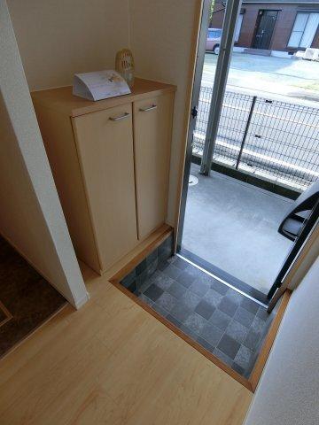 掛川市浜野新田アパート 玄関