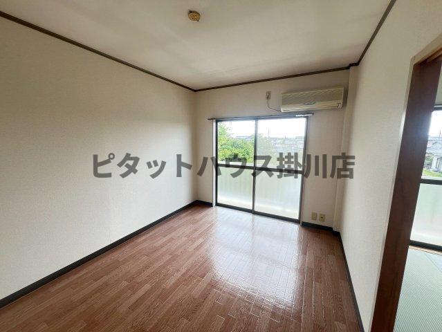 掛川市横須賀アパート リビング