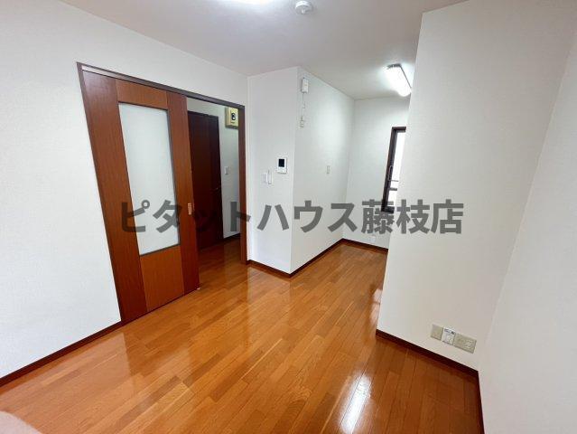 藤枝市水守アパート リビング