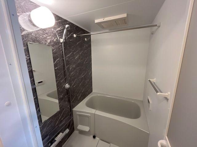 磐田市安久路アパート バス／シャワー