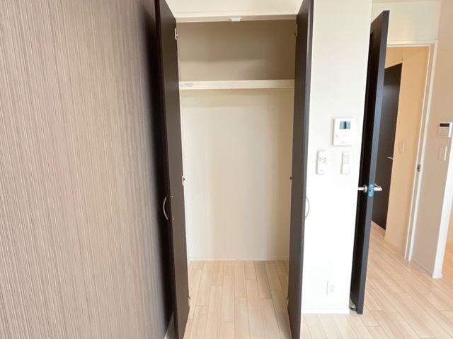磐田市安久路アパート 収納