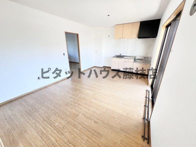 焼津市小土マンション リビング