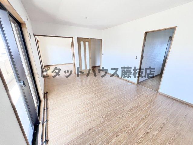 焼津市小土マンション リビング