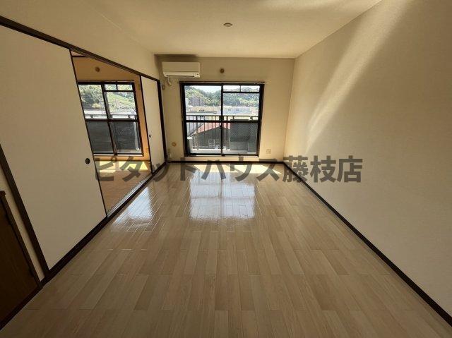藤枝市堀之内マンション リビング