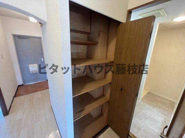 藤枝市堀之内マンション 収納