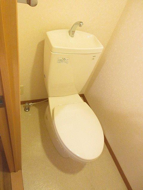 榛原郡吉田町川尻マンション トイレ