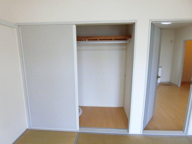 掛川市西大渕アパート 収納