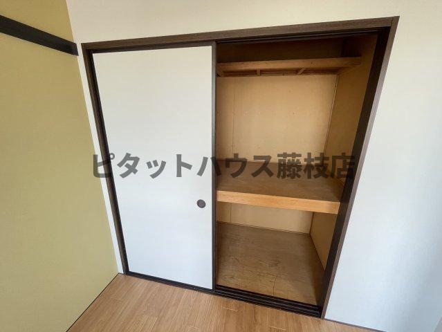 焼津市三和アパート 収納