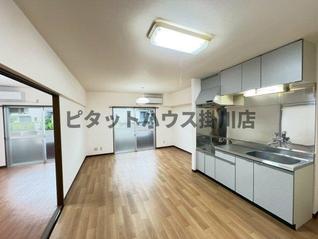掛川市家代マンション リビング