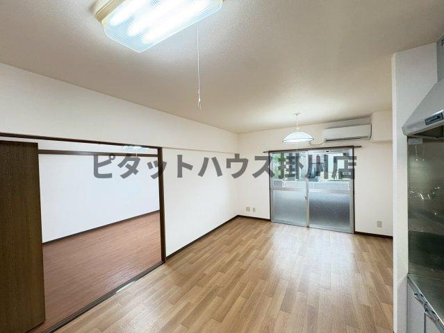 掛川市家代マンション リビング