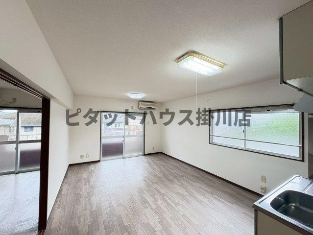 掛川市家代マンション リビング