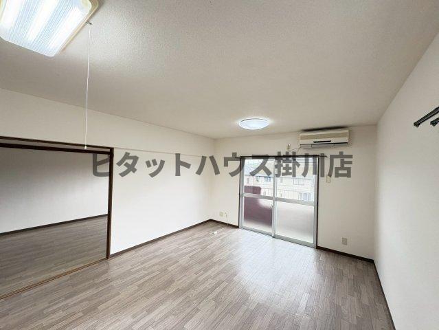 掛川市家代マンション リビング