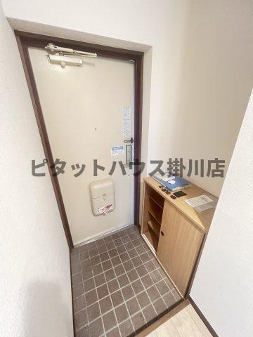 掛川市家代の里マンション 玄関
