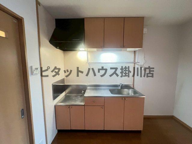 袋井市愛野南アパート キッチン