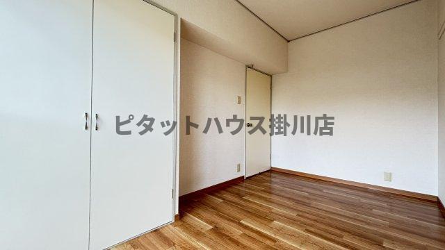 掛川市下俣南マンション 収納
