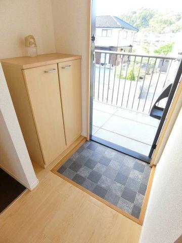 掛川市浜野新田アパート 玄関