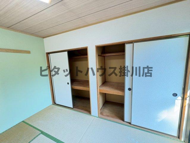 袋井市豊沢アパート 収納