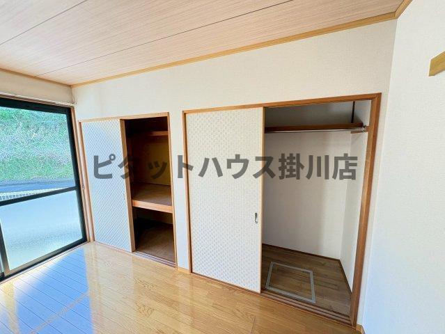 袋井市豊沢アパート 収納