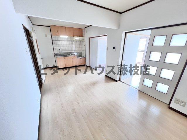 焼津市小土マンション リビング