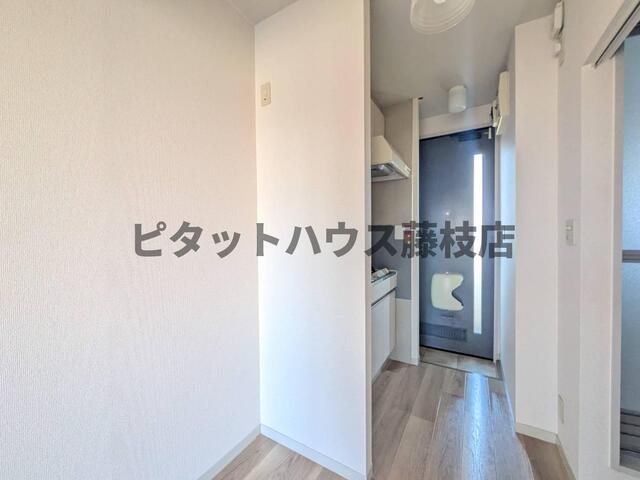 藤枝市駿河台アパート 収納