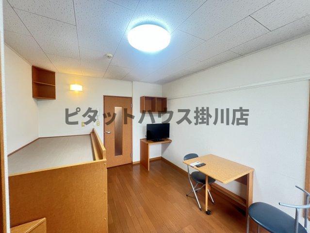 袋井市延久アパート リビング