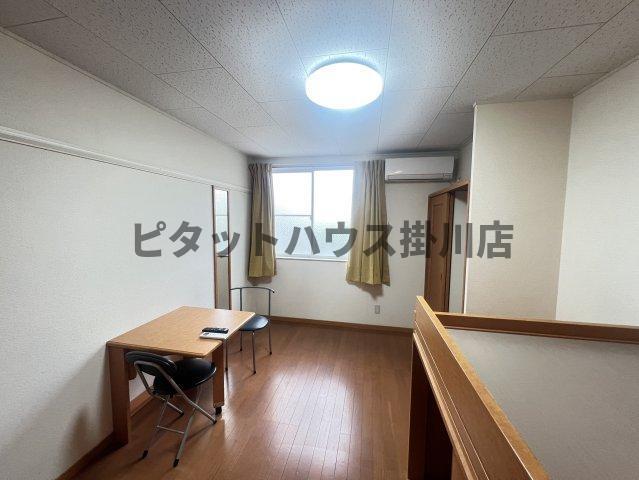 袋井市延久アパート リビング