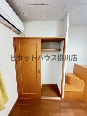 袋井市延久アパート 収納