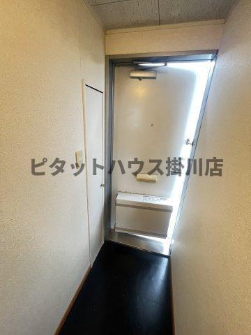袋井市延久アパート 玄関