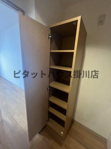 掛川市小鷹町マンション 収納