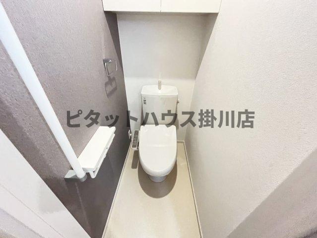 袋井市久能アパート トイレ