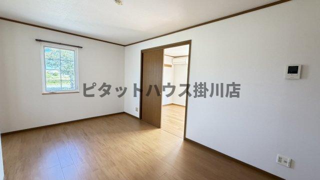 掛川市沖之須アパート リビング