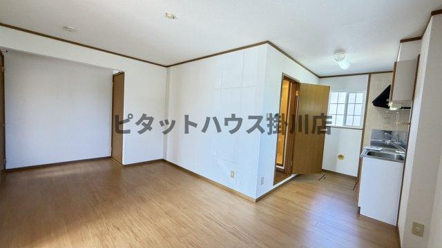 掛川市沖之須アパート リビング