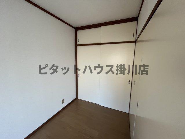 袋井市葵町アパート 収納