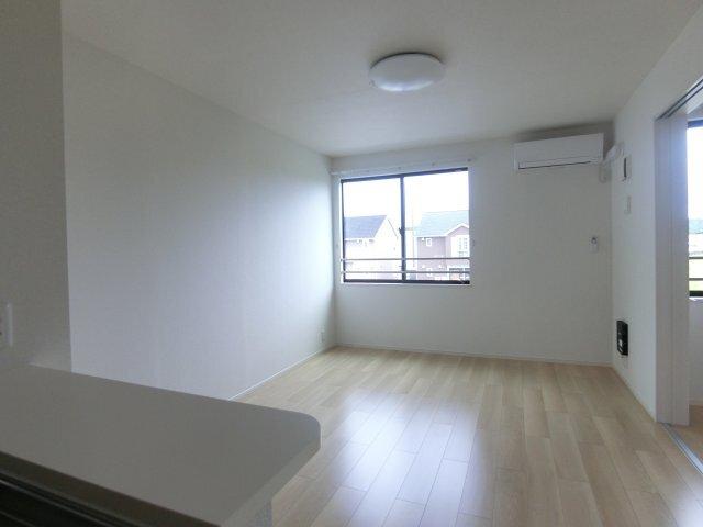 掛川市沢田アパート リビング