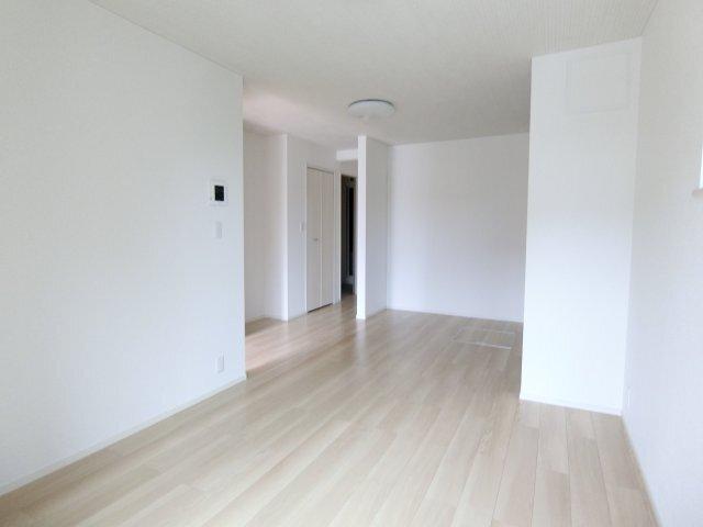 掛川市沢田アパート リビング