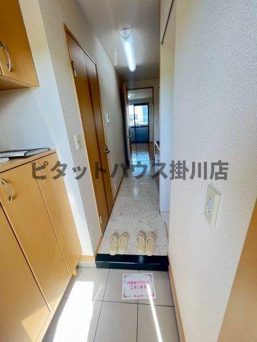 磐田市大久保アパート 玄関