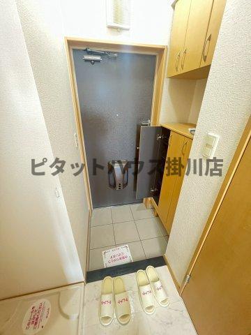 磐田市大久保アパート 玄関