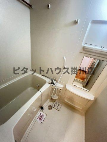 磐田市大久保アパート バス／シャワー