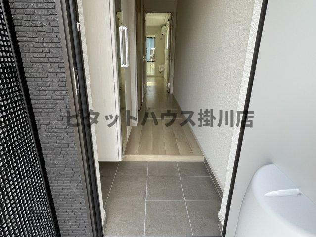 磐田市見付アパート 玄関