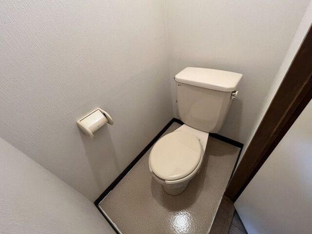 御前崎市池新田アパート トイレ
