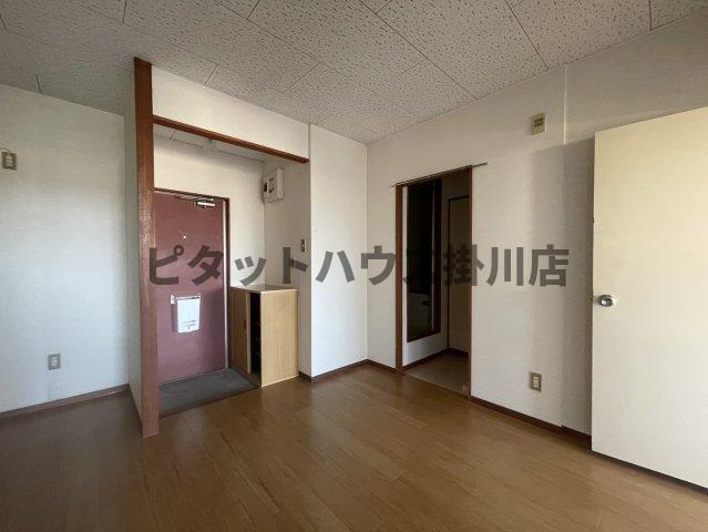 袋井市浅名アパート リビング