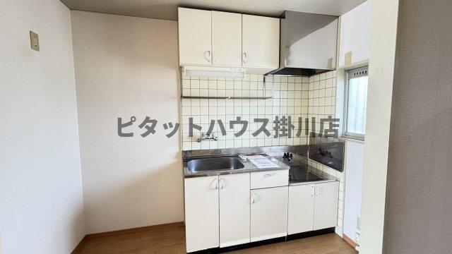 袋井市久能アパート キッチン