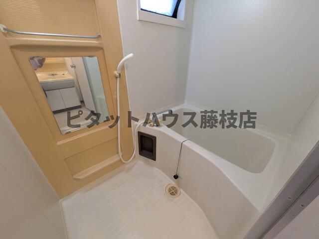 藤枝市駿河台アパート バス／シャワー