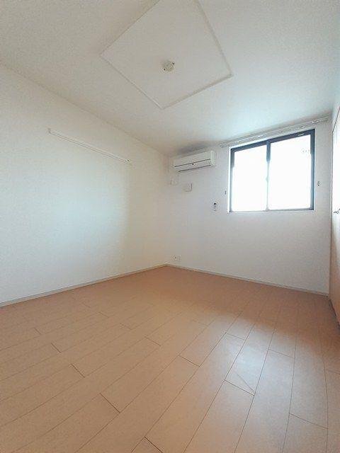 磐田市東原アパート リビング