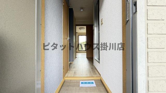 掛川市家代の里アパート 玄関