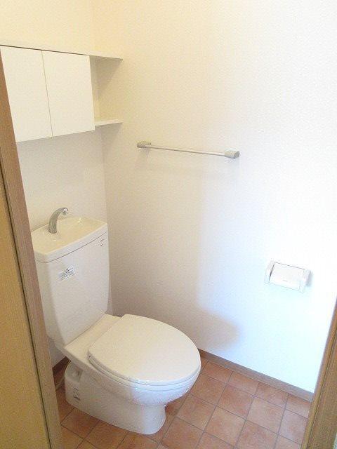 牧之原市勝俣マンション トイレ
